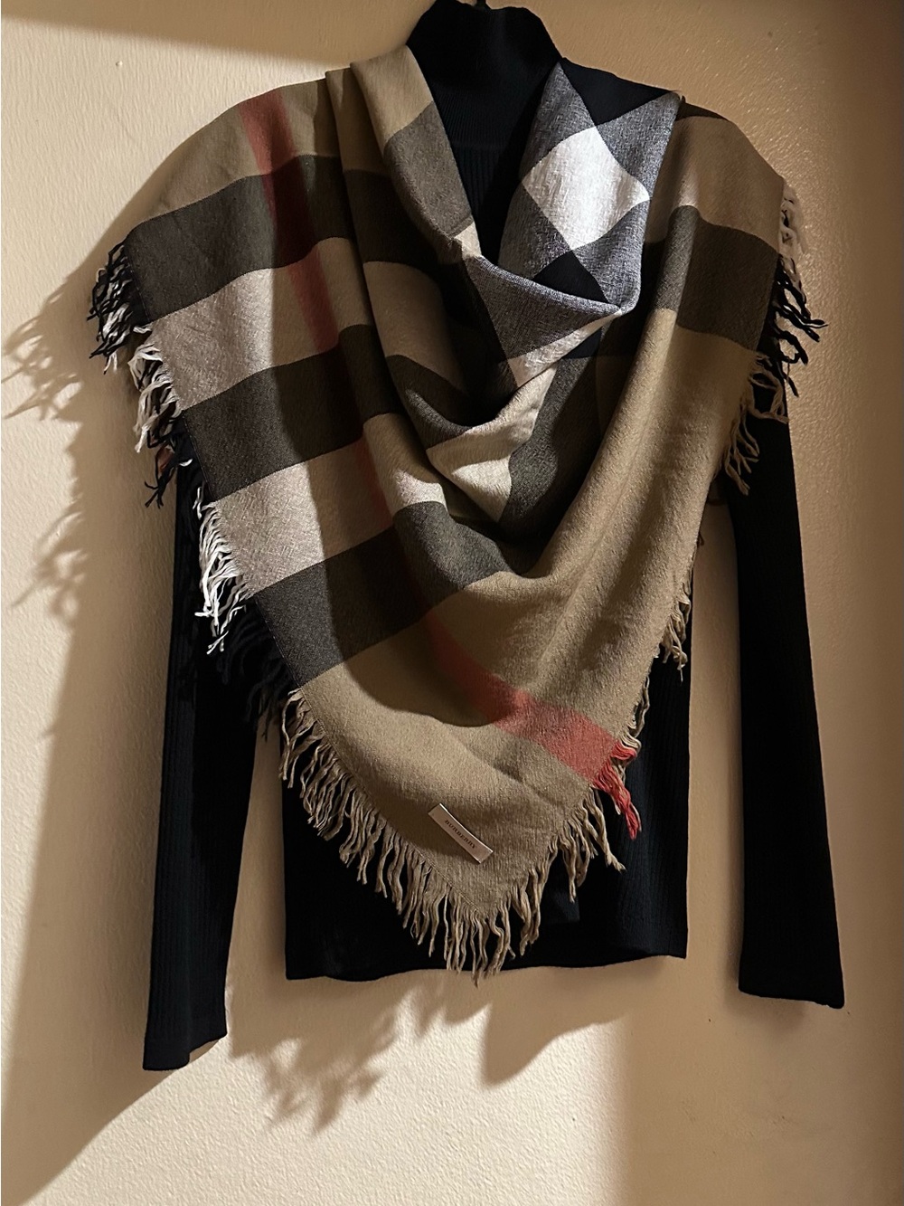 Authentic Rare Burberry Classic Plaid Fringe Wrap Scarf